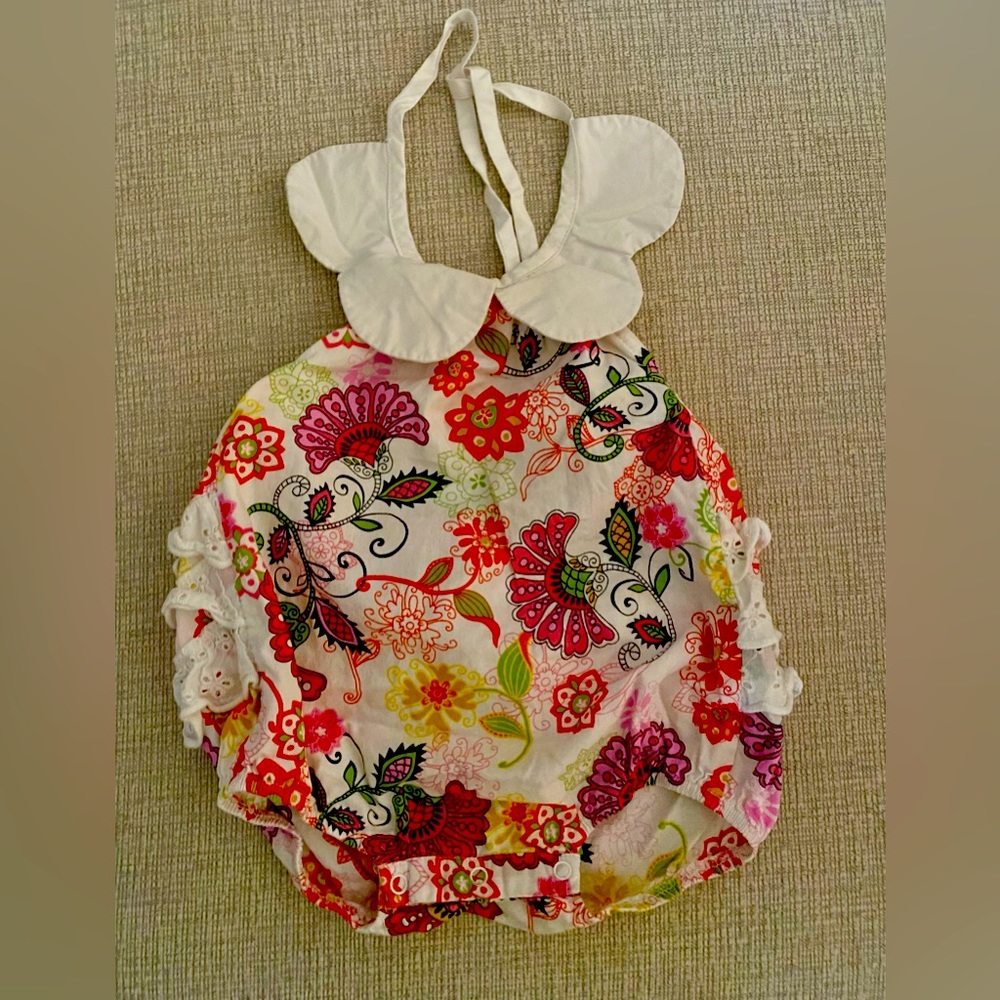 Ruffle romper